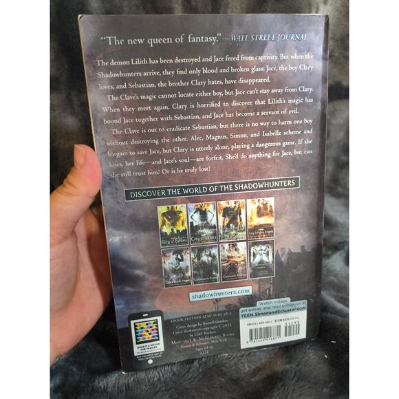 City of Lost Souls (Cassandra Clare) The Mortal Instruments Series Book 5 - Picture 2 of 2